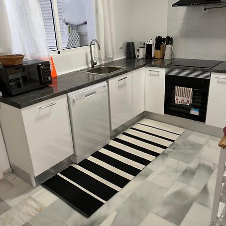 Estrelicia III Lejlighed Marbella Eksteriør billede