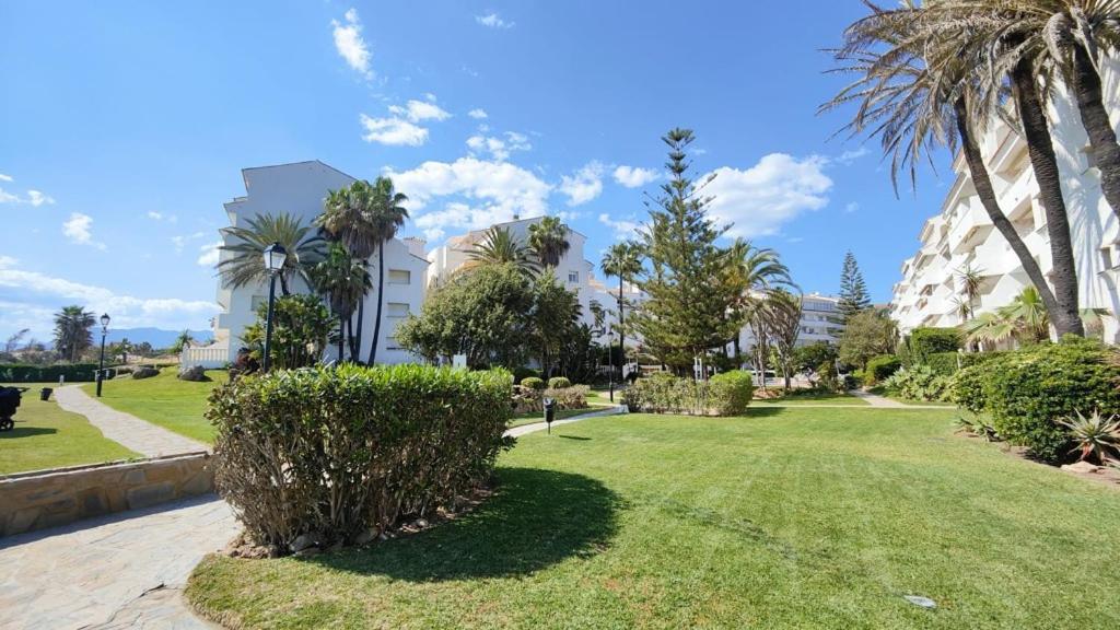 Estrelicia III Lejlighed Marbella Eksteriør billede