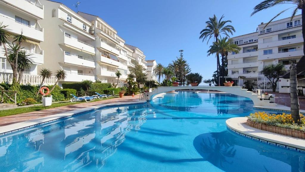 Estrelicia III Lejlighed Marbella Eksteriør billede